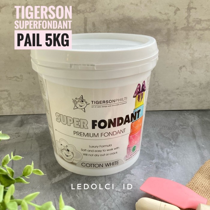 

TERBARU TIGERSON FONDANT SUPER FONDANT KEMASAN 1 EMBER = 5 KG - GRAB/GOJEK PROMO!