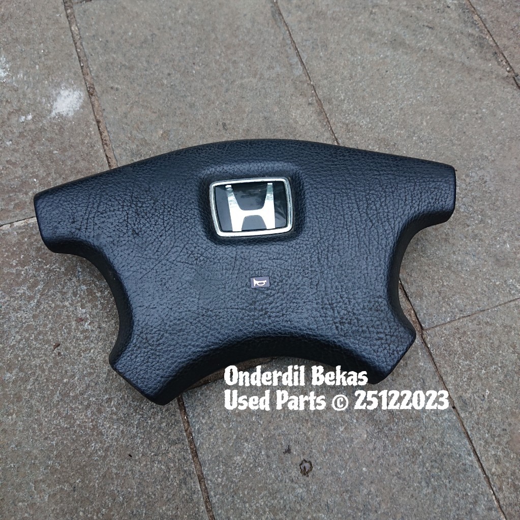 tombol klakson tutup stir  pad stir honda accord maestro sm4