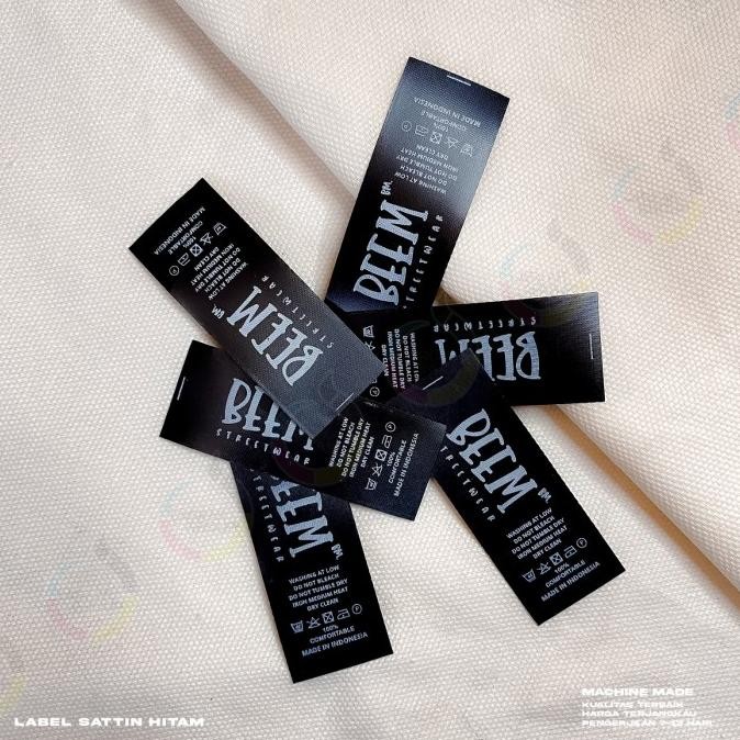

Sale Laskar Label Satin Hitam Satin Lembut Label Baju Cetak Label Satin