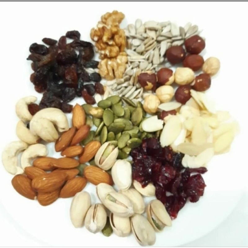 

MIX NUT ROASTED ISI 10 MACAM 500gr