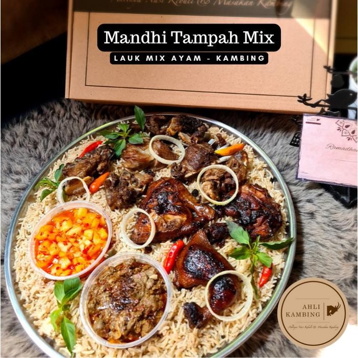 

Tampah Spesial Nasi Kebuli/Mandhi Lauk Mix Ayam & Kambing Goreng Terlaris 100 % Original