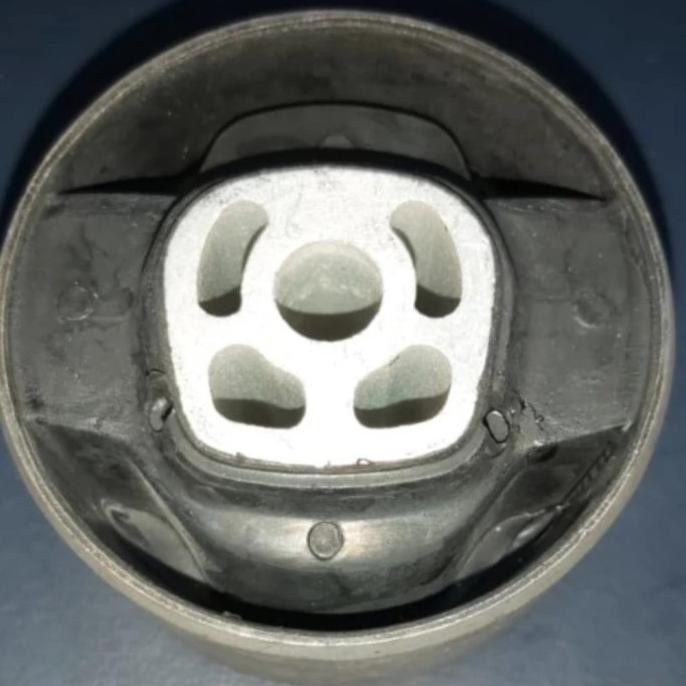 ENGINE MOUNTING BAWAH MOBIL PEUGEOT 306 N3 N5 MY2K 307 SW 405 SR SRI STI 406 D8 D9 407 605 806 807 E