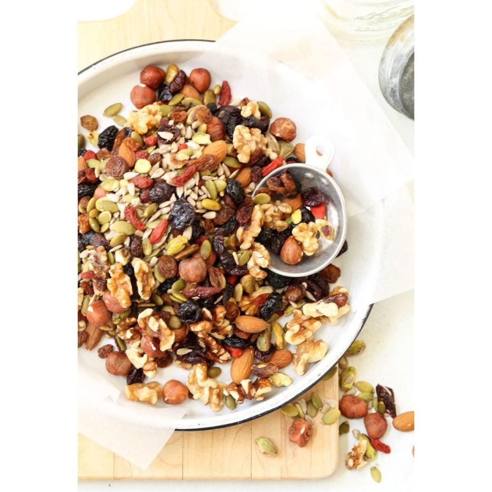 

Trail Mix Safiya 500 gr Berry Nut and Seed Original Cemilan Diet Sehat