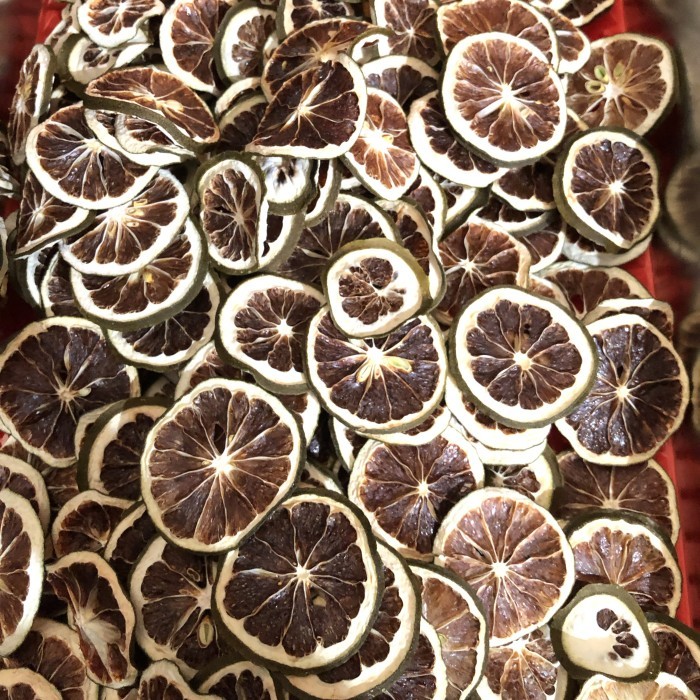 

Dried Lemon / Lemon kering 10 gram (dijamin paling murah kualitas bagu