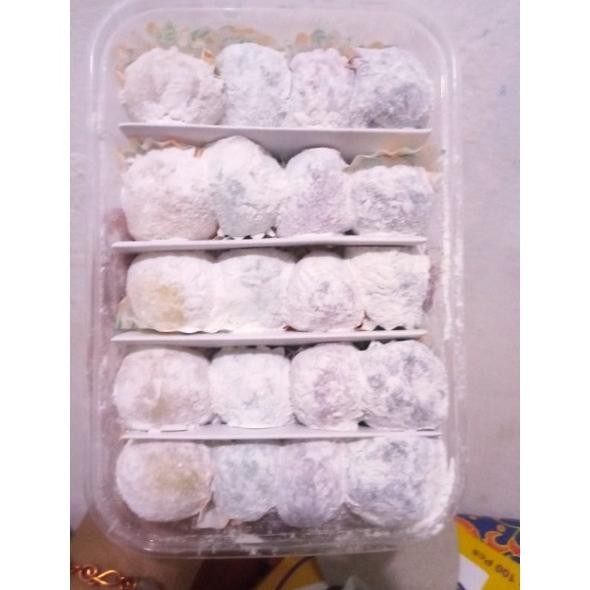 

mochi kameumeut isi 20 - Jabodetabek