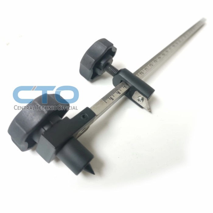 

Alat Pemotong Gasket Cutter 30 Cm Ori Taiwan Gasket Packing Cutter