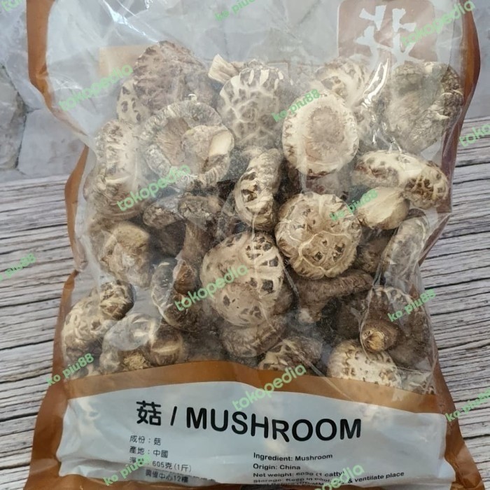 

JAMUR KERING SHITAKE / DRIED MUSHROOM SUPER A PLUS 605 GR