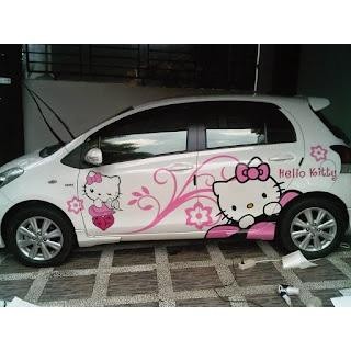Sticker Stiker Mobil Hello Kitty Stiker Ayla Agya Avanza Xenia Universall