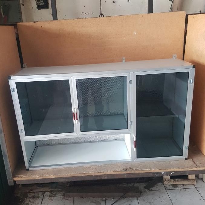 Rak Gantung Lemari Dapur Kitchen Set Atas Aluminium Kaca 3 Pintu Acp Wisnai.1
