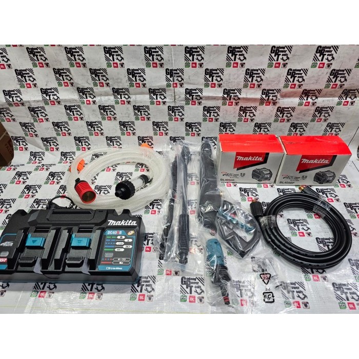 Mesin Steam Cuci Mobil Motor AC Jet Cleaner Cordless Makita 40V HW001