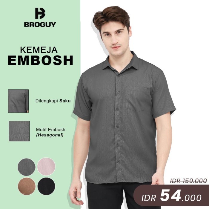 Broguy Kemeja Pria Lengan Pendek Slimfit Motif Embos