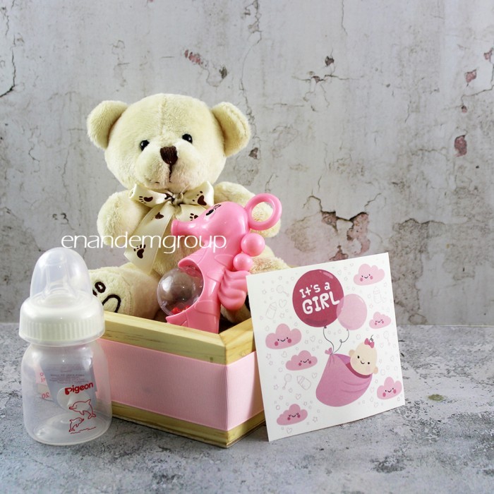 

Paling Laris! Hampers / Kado / Baby Gift / Parcel Lahiran Bayi Perempuan Cana Sale