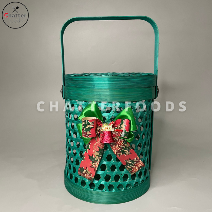 

HAMPERS NATAL PARCEL KUE KERING/ RANTANG ANYAMAN BAMBU ISI 3 TOPLES