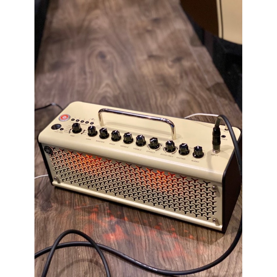 TERBARU Yamaha THR10 II - 20-watt 2x3 inch Modeling Combo