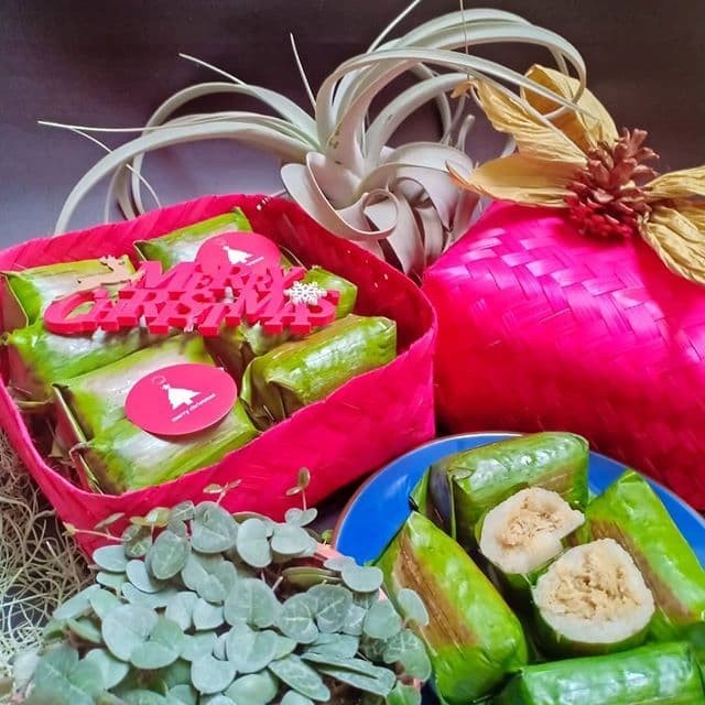 

Hampers Natal Isi Lemper Ayam Halal Non Msg Ayamnya Banyak