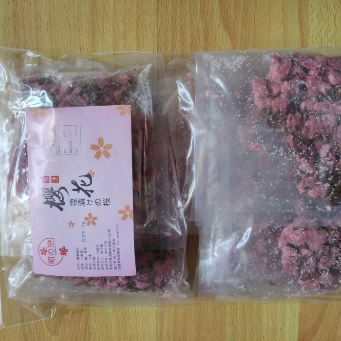 

DRIED CHERRY BLOOSOM / BUNGA SAKURA KERING 100G