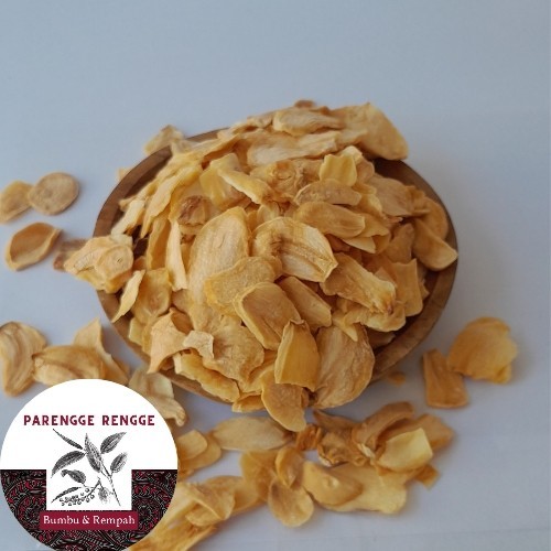 

FRIED GARLIC SLICE - 1KG / BAWANG PUTIH IRIS / BAWANG PUTIH GORENG