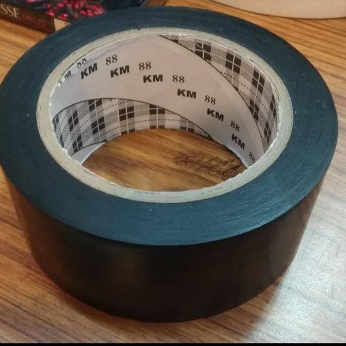 

FLOOR MARKING TAPE// LAKBAN LANTAI HITAM SIZE 2" X 33MTR ASLI