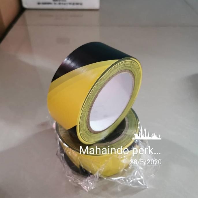 

LAKBAN LANTAI TAPE /FLOOR MARKING YELLOW/BLACK - KUNING-HITAM 2" X 33M ASLI