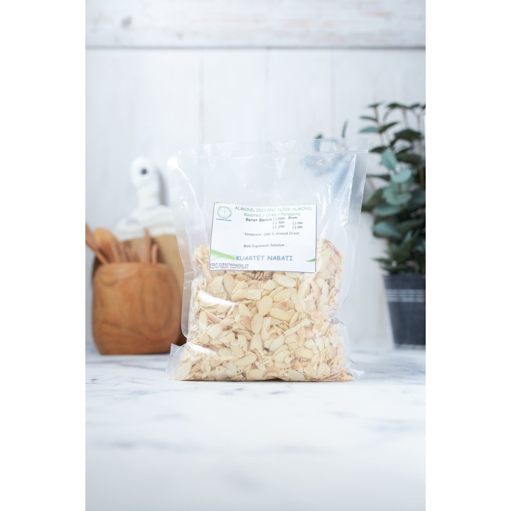 

1 KG ROASTED ALMOND IRISAN/ SLICE ALMOND OVEN - PANGGANG - MATANG