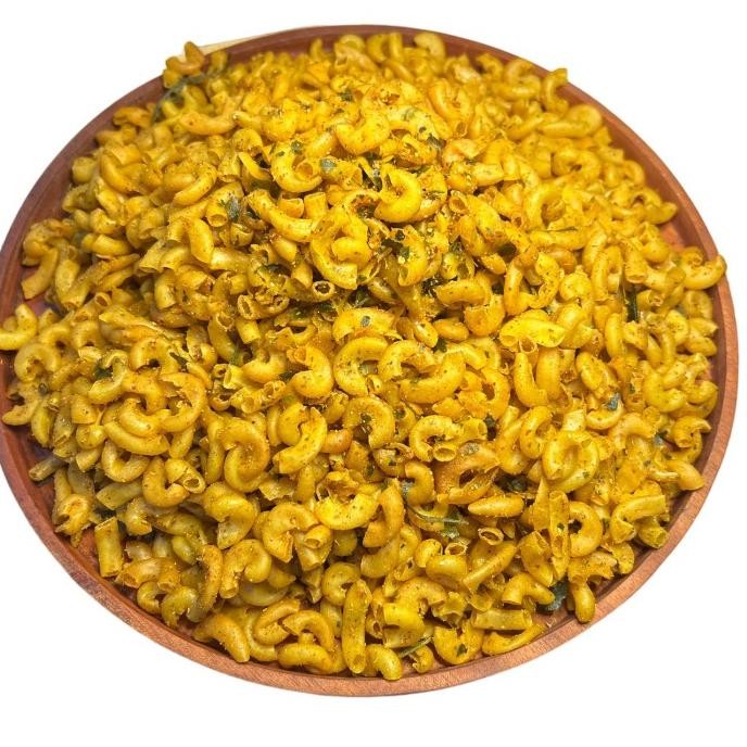 

SALE! MAKARONI HAH PEDAS DAUN JERUK 1KG