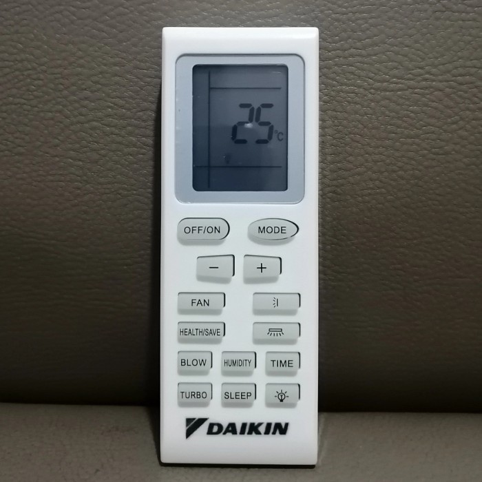 remote ac DAIKIN ARC467A1