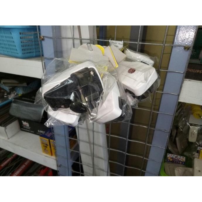 Steker+Saklar Lampu Broco 13311 / Switch Lampu On/Off broco 13311 Original