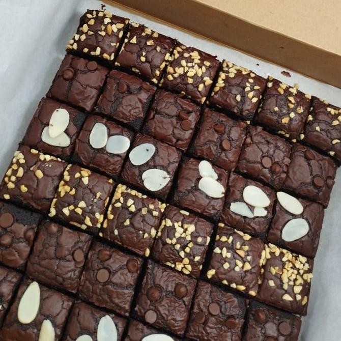 

Brownies box besar