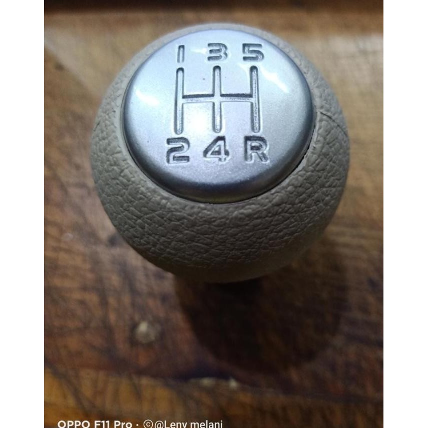 Knob perseneling Ertiga GX