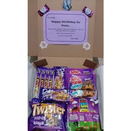 

sa-324 SNACK BOX Kado Ulang Tahun/ Kado Wisuda/ Kado Anniversary / Paket Ungu Premium