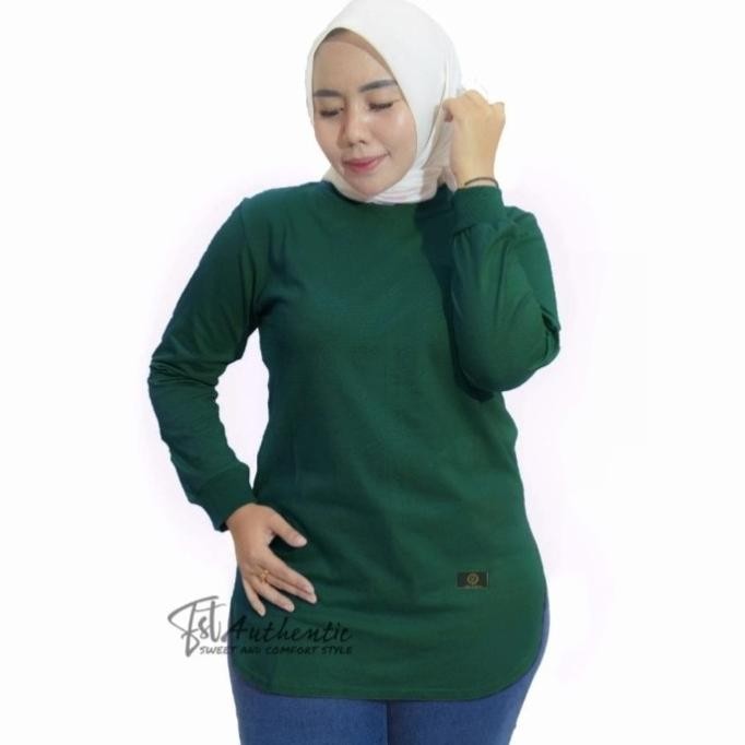 Baju Kaos Wanita Lengan Panjang Dinary Warna Hijau Botol