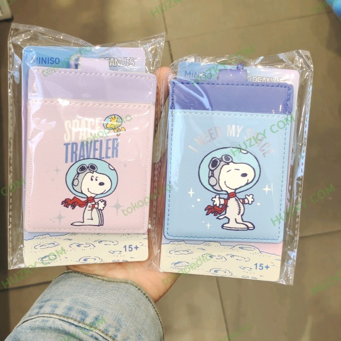

Terlaris MINISO Card Holder + Tali Panjang SNOOPY The Little Space Explorer SALE