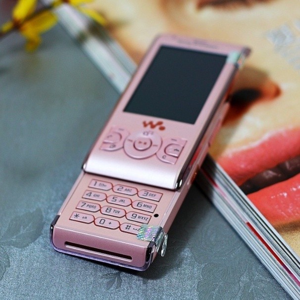 COD Sony Ericsson W595 Radio FM Kamera Bluetooth 3.15MP Ponsel Sony 3G Set Lengkap + Kartu Memori M2