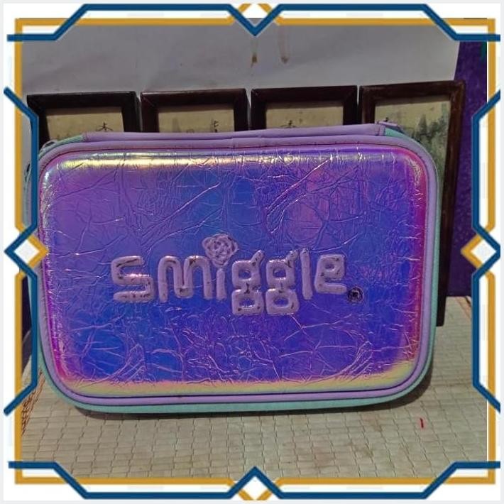 

[R28] SMIGGLE TWINZIP CASE
