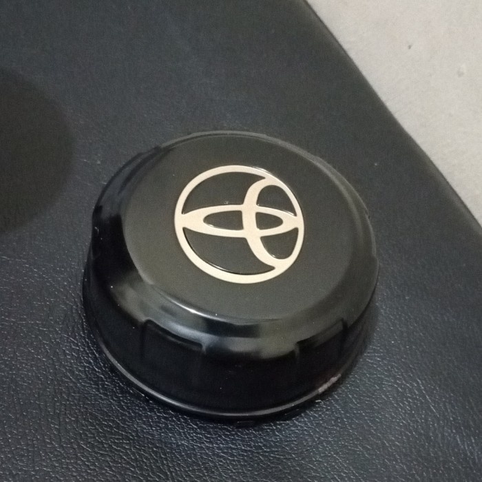 DOP VELG TOYOTA LAND CRUISER VX 80