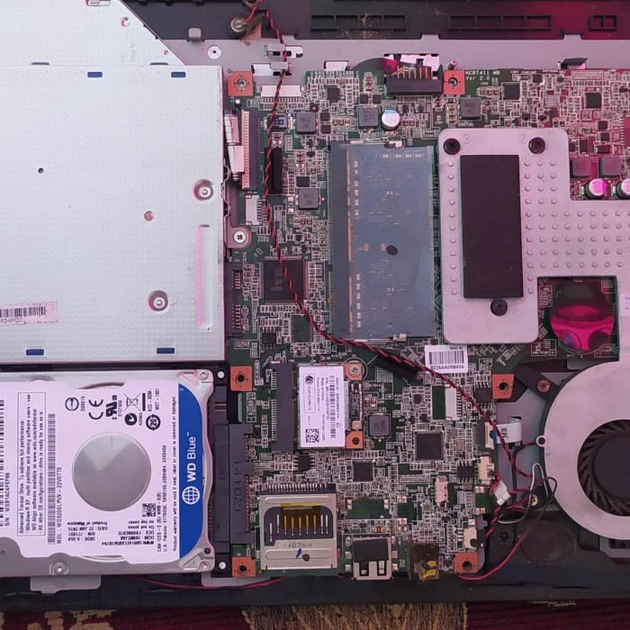 MOTHERBOARD ACER ONE Z1401