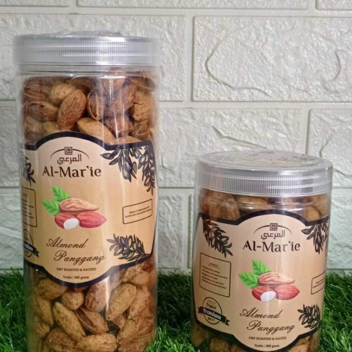 

kacang almond