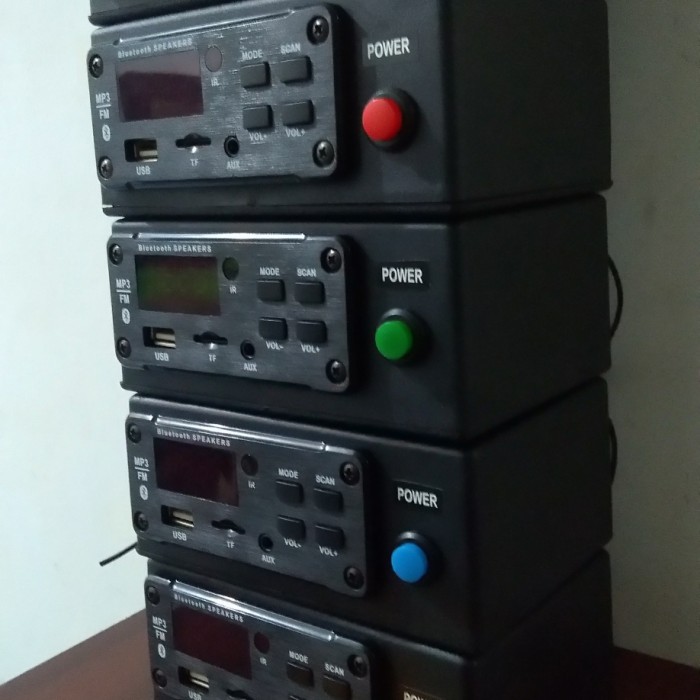 Mpeg 3 Bluetooth Player (Fm Radio, Usb, Sdcard, Aux)