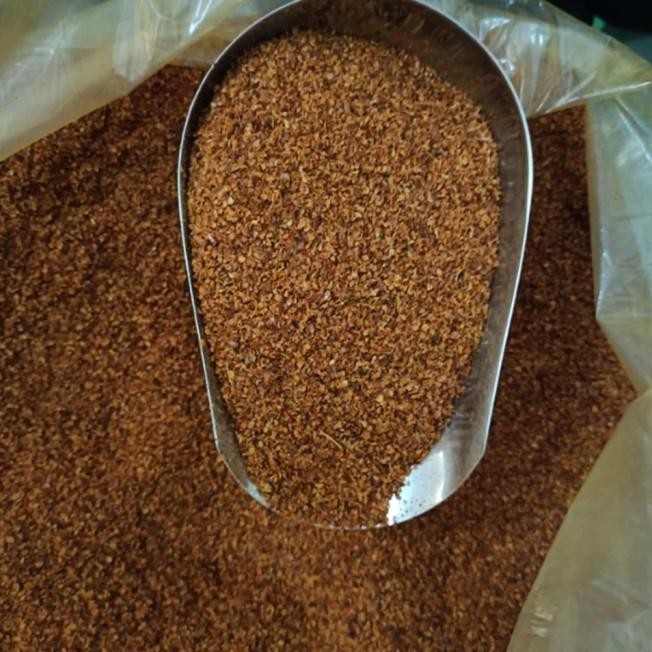 

Chili Granule 500 Gr / Cabe Bubuk Kasar / Cabe Granules Halal