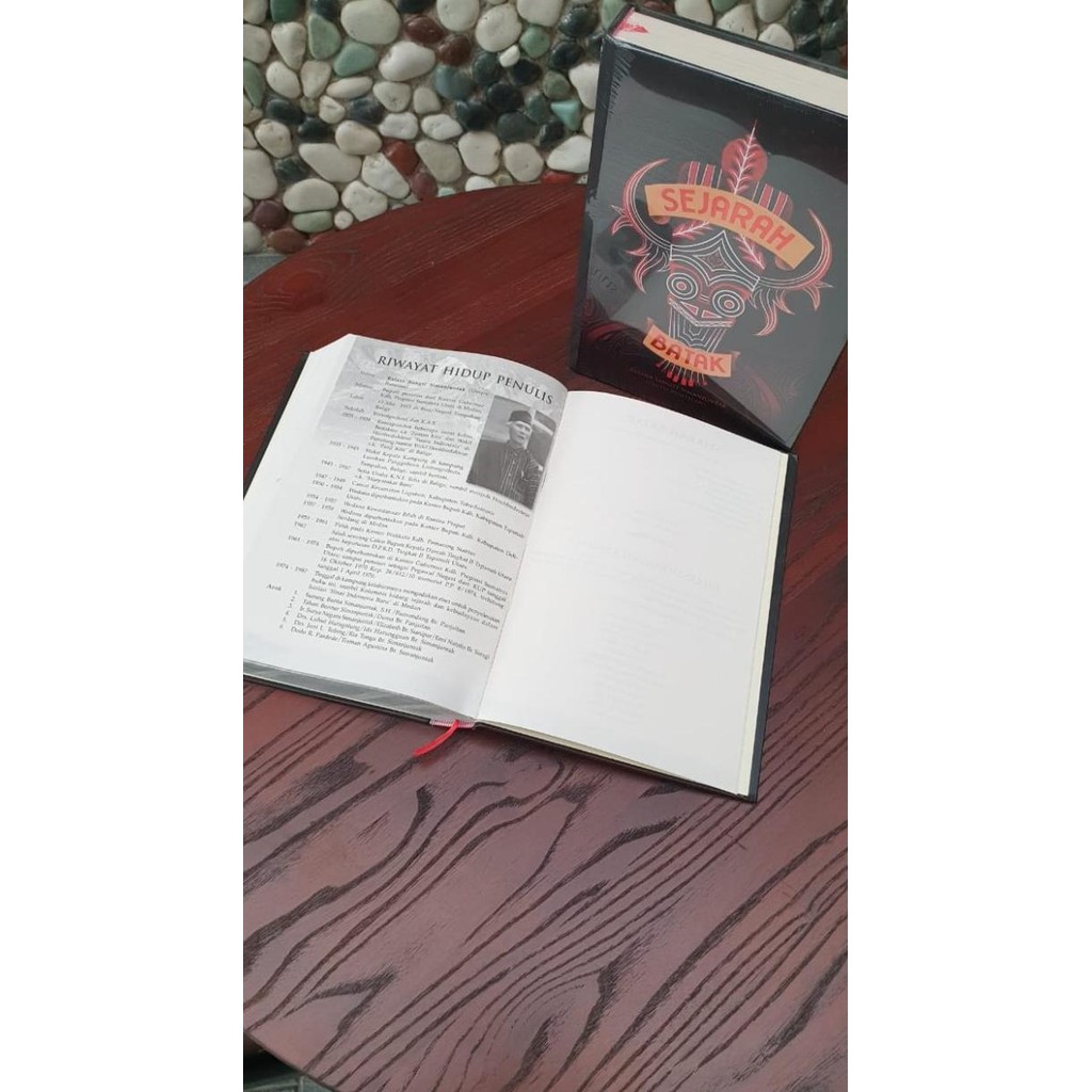 

Buku Sejarah Batak (Original), Cetakan ke-2, Batara Sangti Simanjuntak ABD
