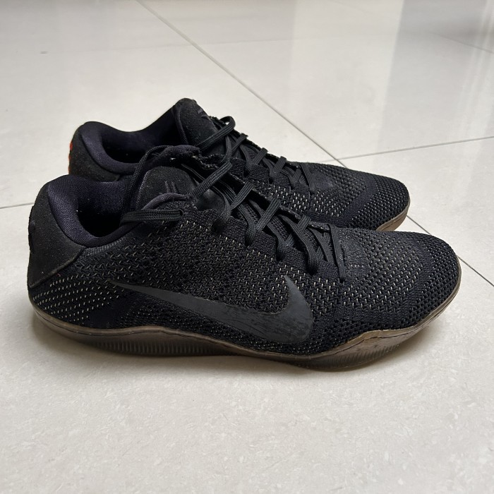 SEPATU BASKET NIKE KOBE 11 LOW ORIGINAL