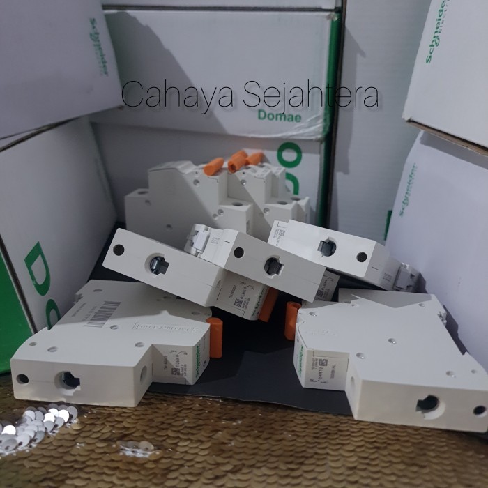 mcb schneider 16a 1phase