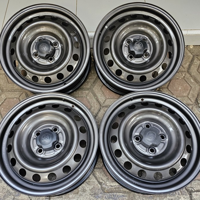 PROMO VELG KALENG R15 PCD 4X100 TOYOTA