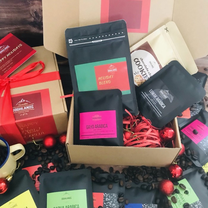 

Hampers Kopi- Kopi Bubuk Arabica , Paket Kopi Spesial Dan Cookie