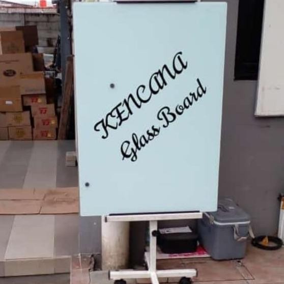 

TERBARU - Flip Chart Glass Board Magnetik Standing Roda 70 100 Cm