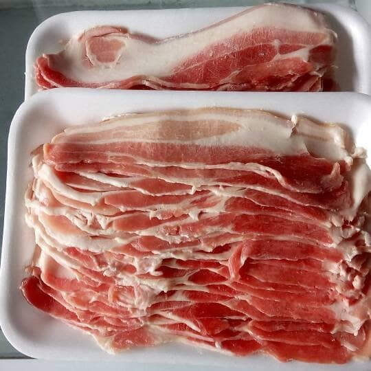 

Streaky Bacon (Daging Babi Asap) @500Gr