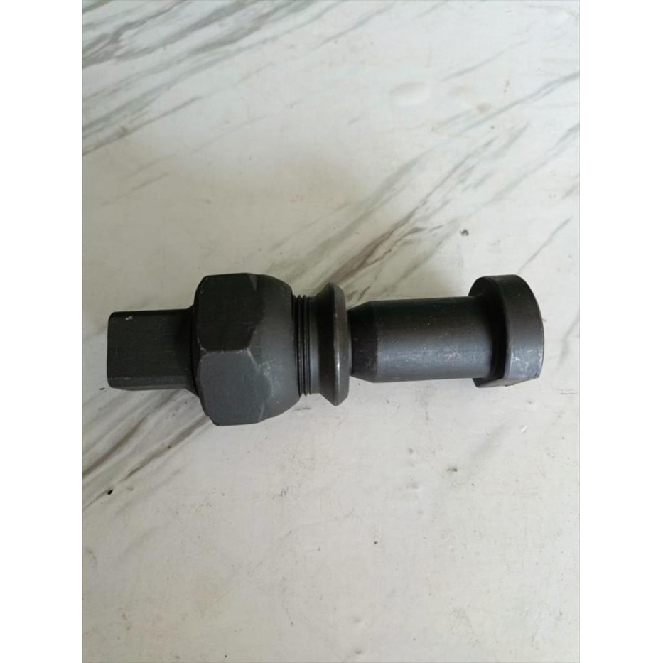 Baut Roda Hub Bolt Truk Hino Lohan Jumbo EM100 Belakang Kiri Mitsuda