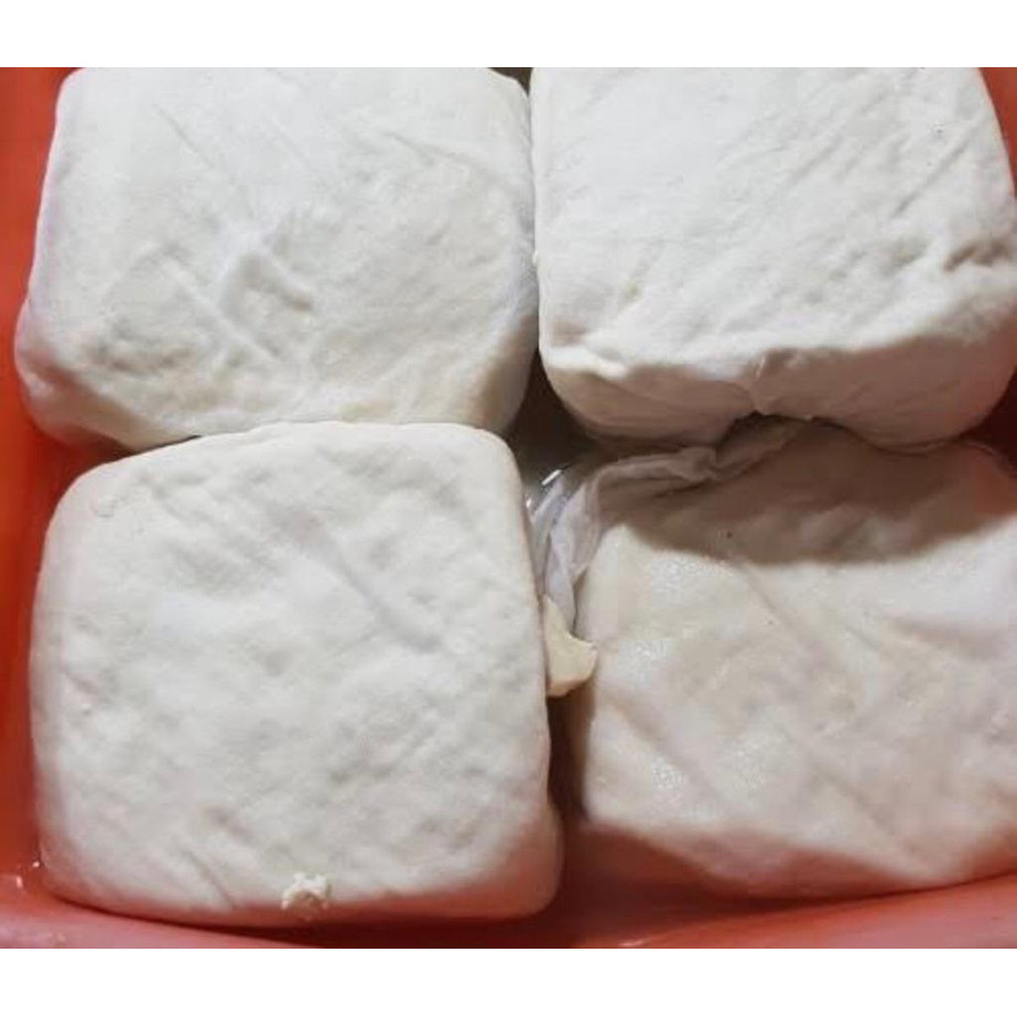 

Tahu asli cina ukuran 1 pcs aja