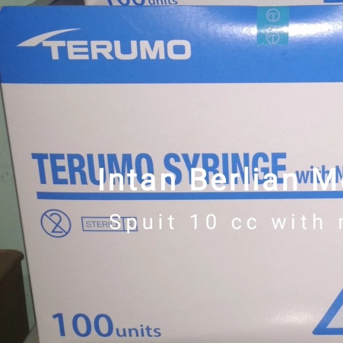 Terumo Syringe / Spuit 10 Ml With Needle Isi 100 Pcs / Box