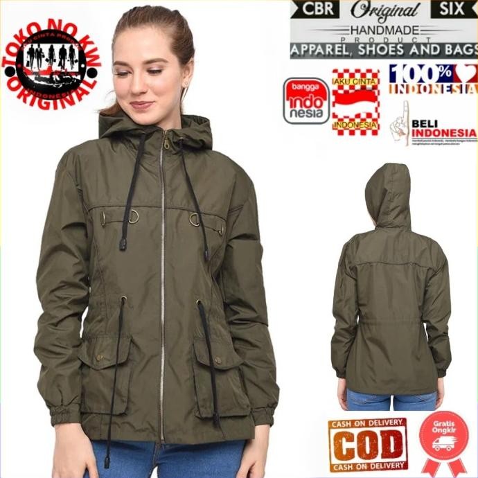 JAKET OUTDOOR ANTI AIR ANTI ANGIN WANITA TRENDY BAHAN BERKUALITAS AMZ1
